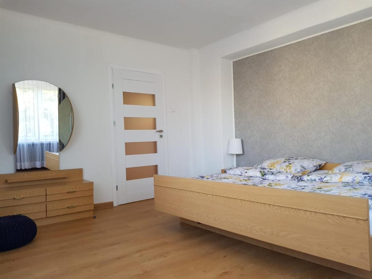 Apartament Aleksandra We Wielu Z Widokiem Na Jezioro Wiele Exterior photo