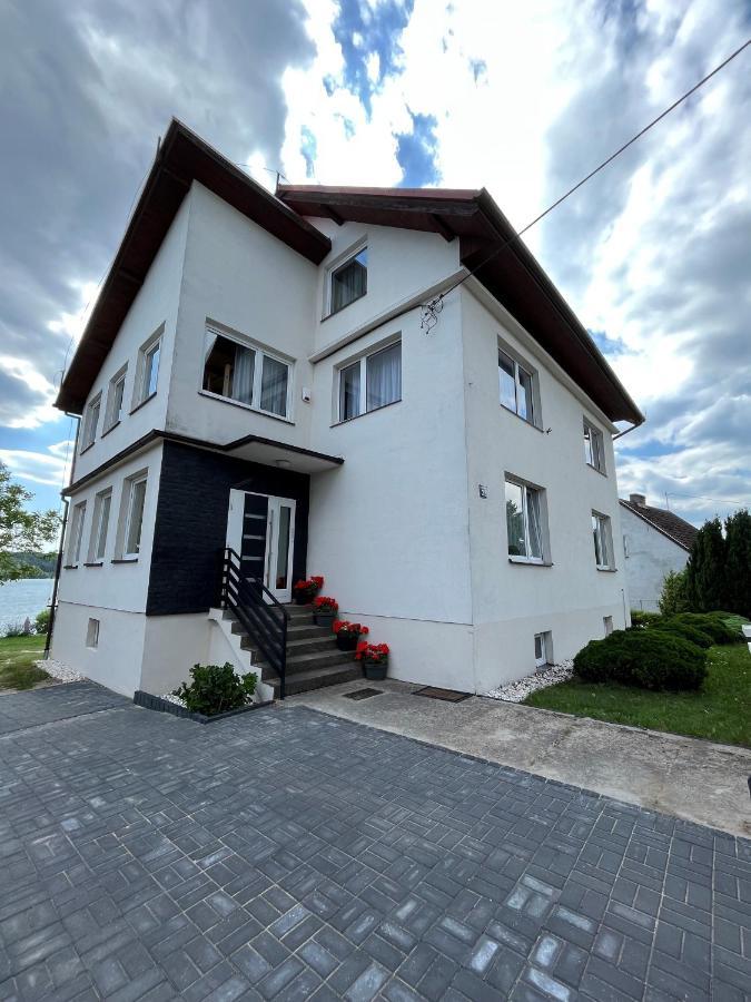 Apartament Aleksandra We Wielu Z Widokiem Na Jezioro Wiele Exterior photo